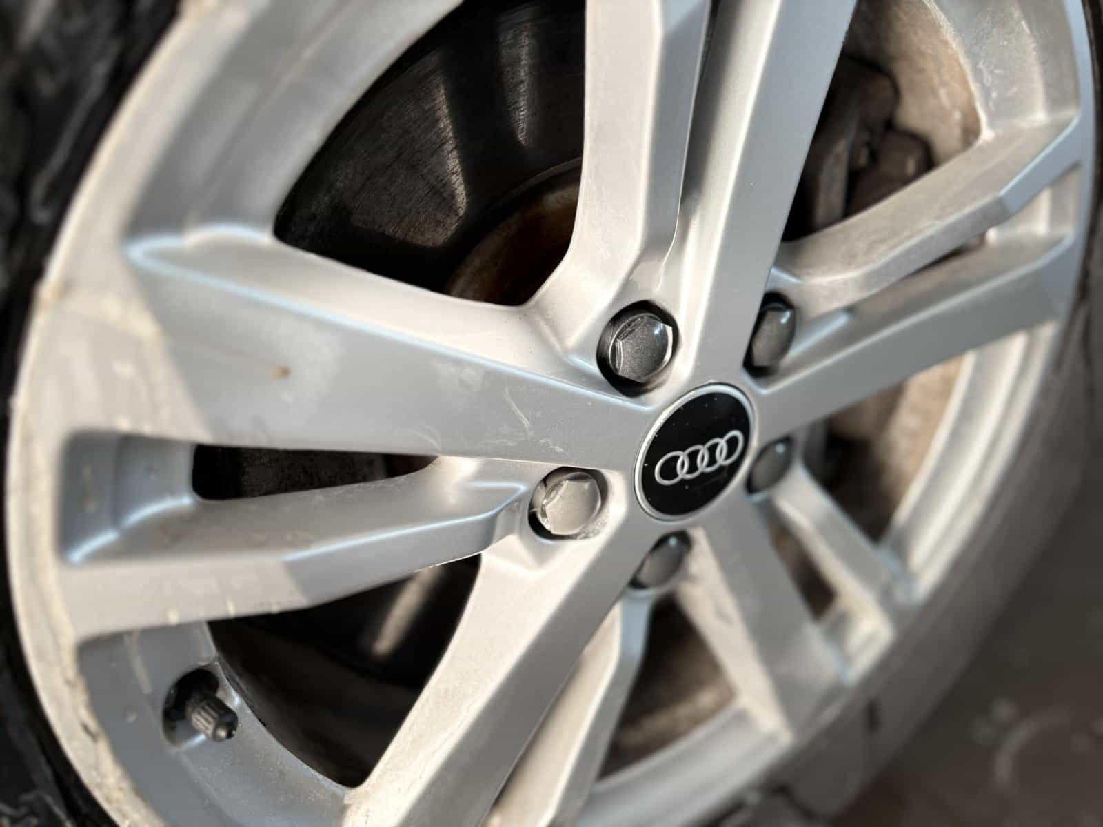 2022 Audi Q3 40 Komfort - Image 7