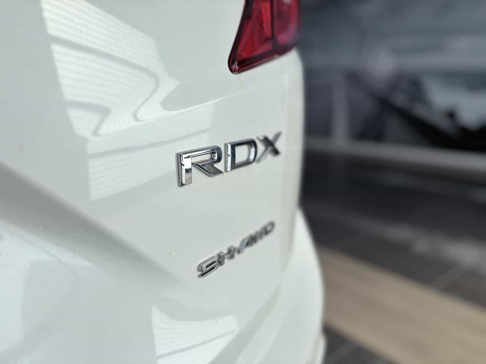 2022 Acura RDX A-Spec - Image 11
