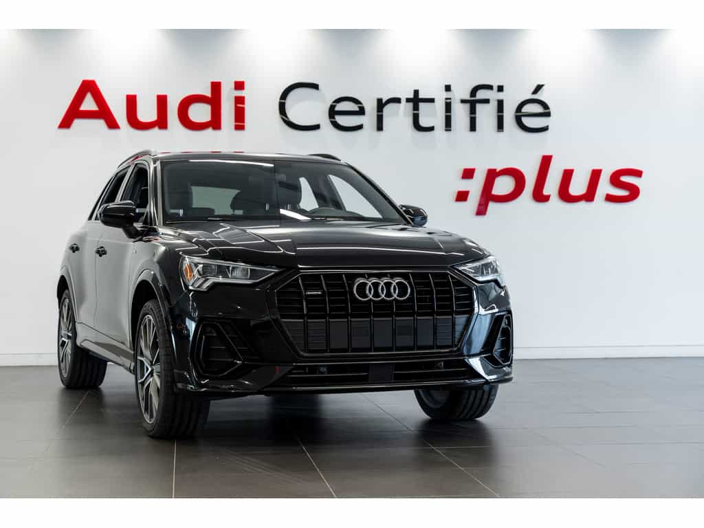 2021 Audi Q3 45 Progressiv Black Optics Toit panoramique - Image 1