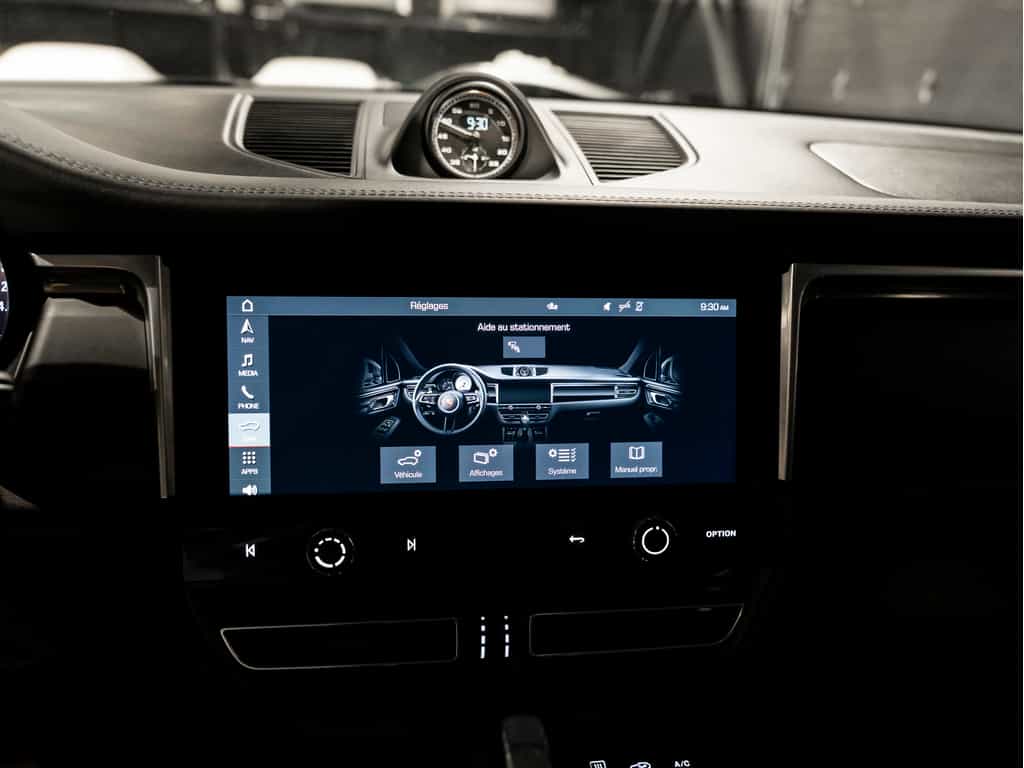 2024 Porsche Macan 2024 Macan T - Certifié Porsche Approved - Image 26