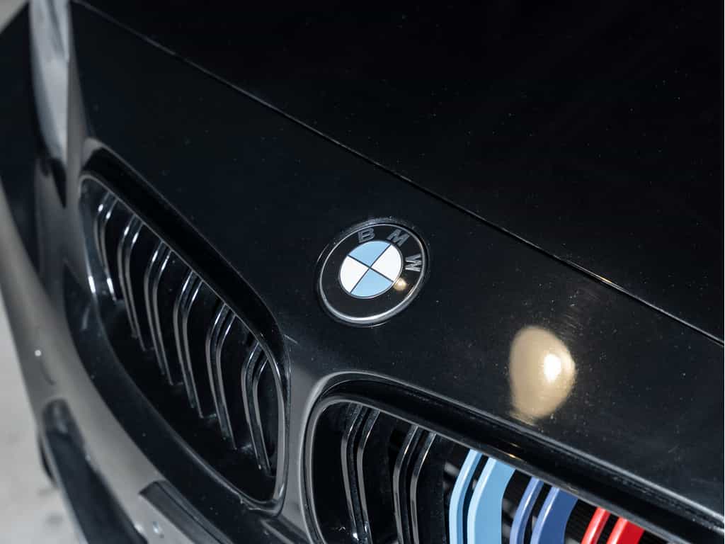 2017 BMW 2 Series 2017 BMW M240i xDrive Cabriolet - Image 19