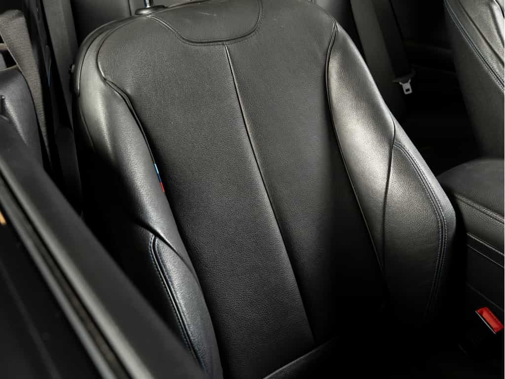 2017 BMW 2 Series 2017 BMW M240i xDrive Cabriolet - Image 28